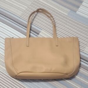 The SAK Faye Tote Elegant Tan Leather Tote Bag